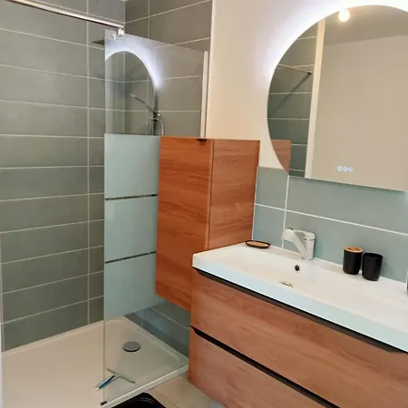 Holiday home Les De Bellevue Nueil-sous-les-Aubiers