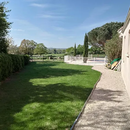 Dom wakacyjny Les De Bellevue