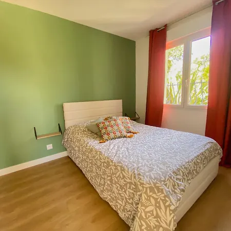 Holiday home Les De Bellevue *